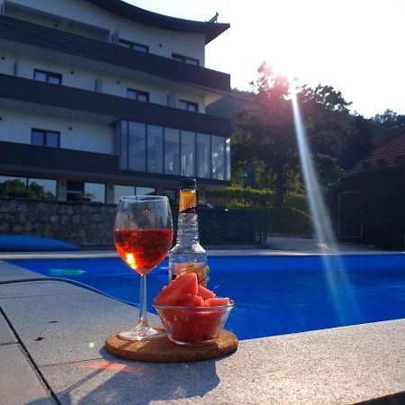 Hotel Lohovo Bihać Exteriér fotografie