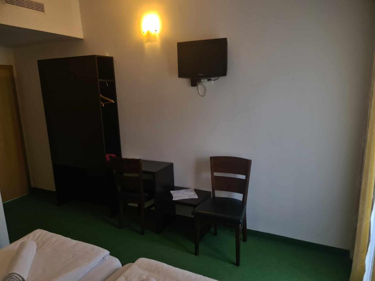 Hotel Lohovo Bihać Exteriér fotografie