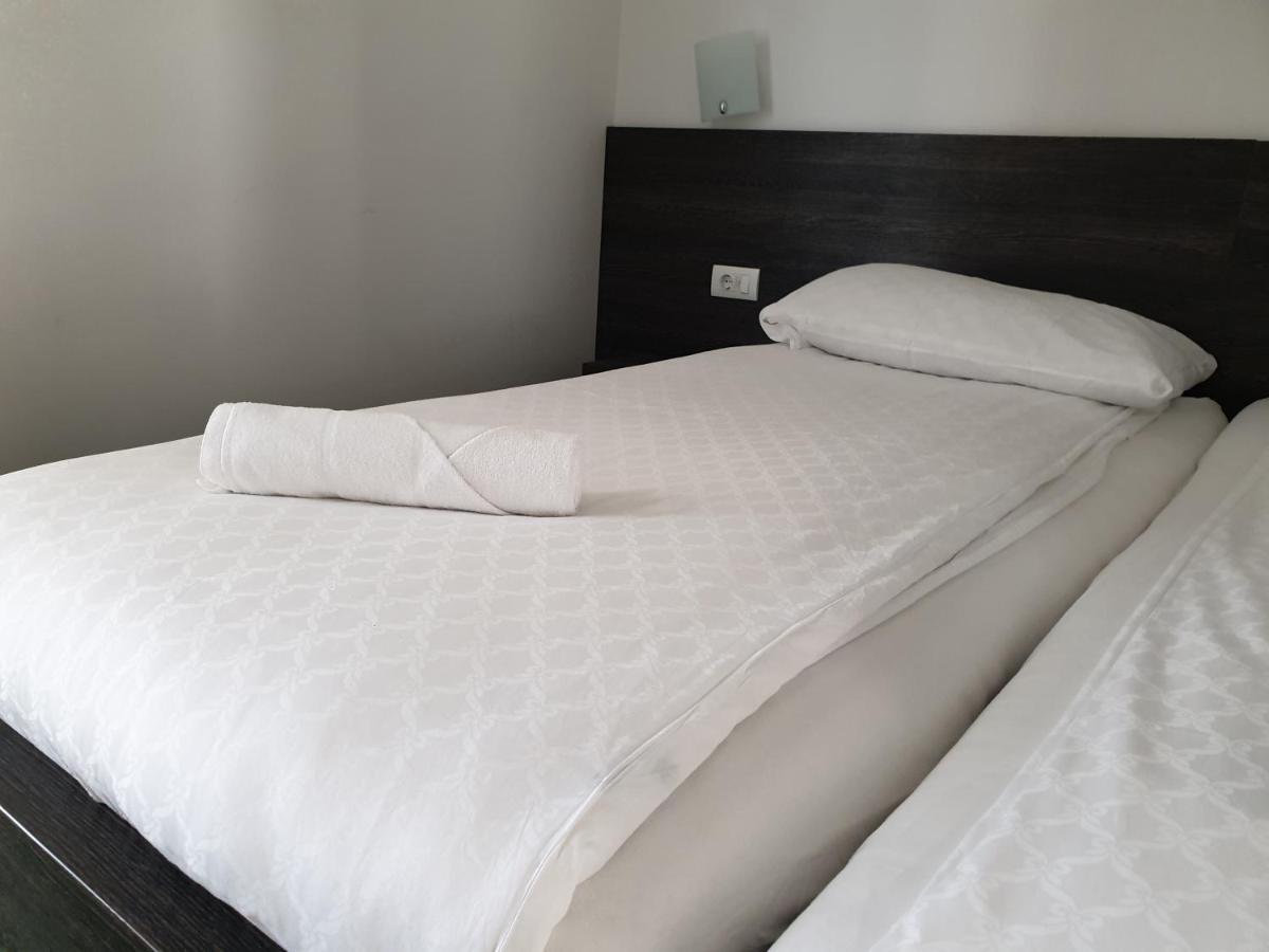 Hotel Lohovo Bihać Exteriér fotografie